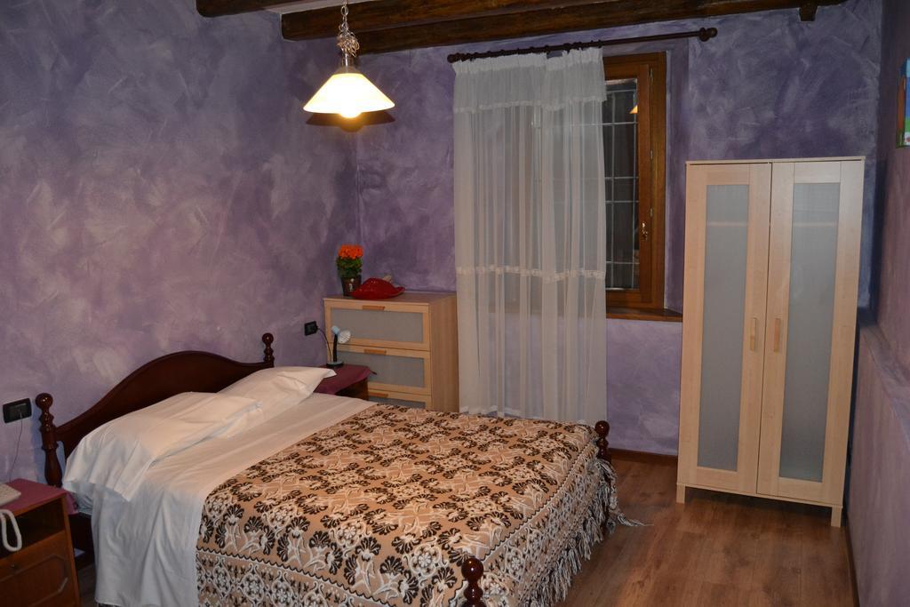Agriturismo Ca Del Buco Hotel Monte San Giovanni  ภายนอก รูปภาพ