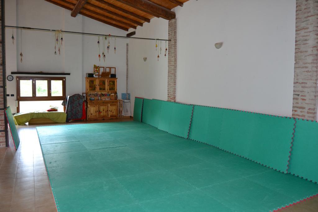 Agriturismo Ca Del Buco Hotel Monte San Giovanni  ภายนอก รูปภาพ